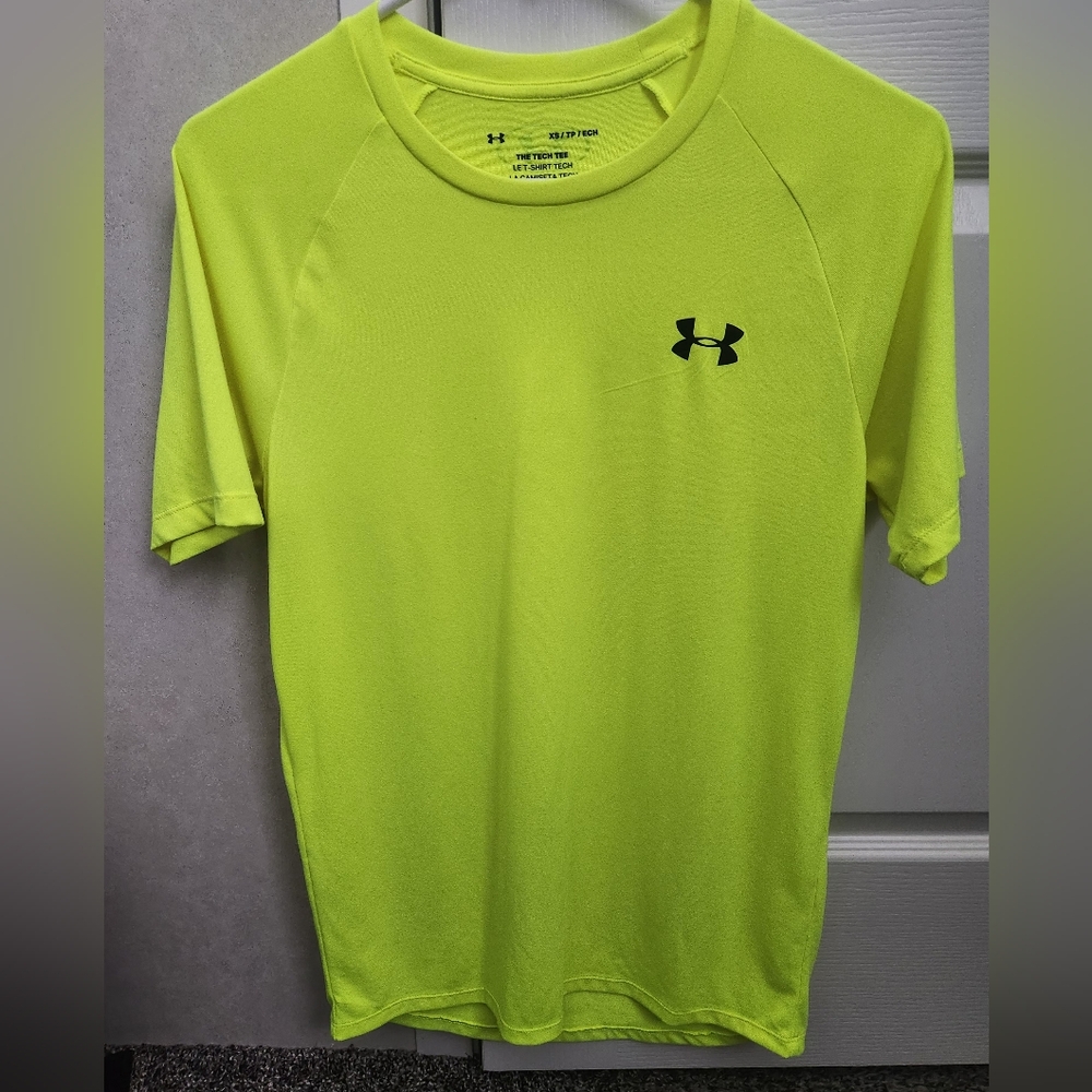Under Armour Men's Bright Yellow Tee